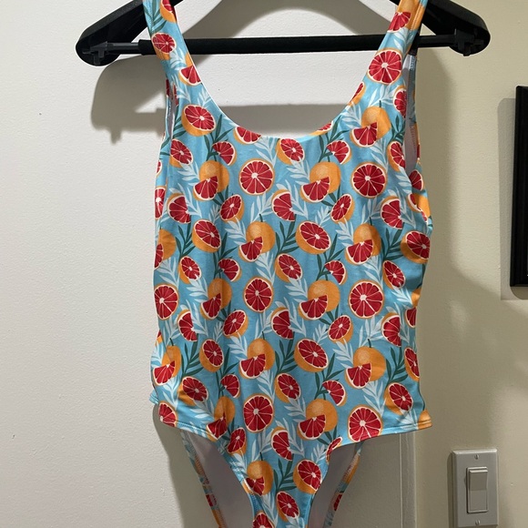 Brand New/ Never Worn Hayley Elsaesser Blood Orange Print One Piece Swimsuit XXL - Picture 1 of 6